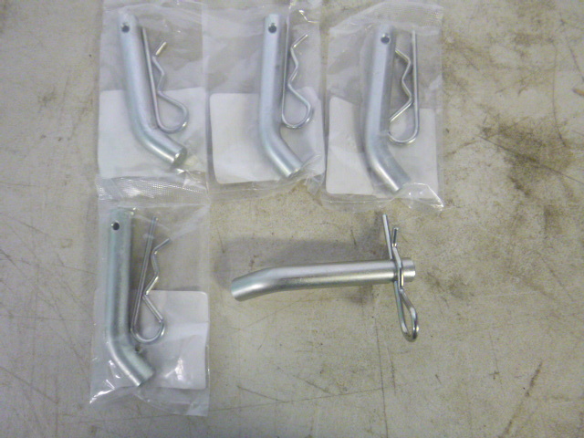 lot 98 image: 5 Valley Hitch Pins