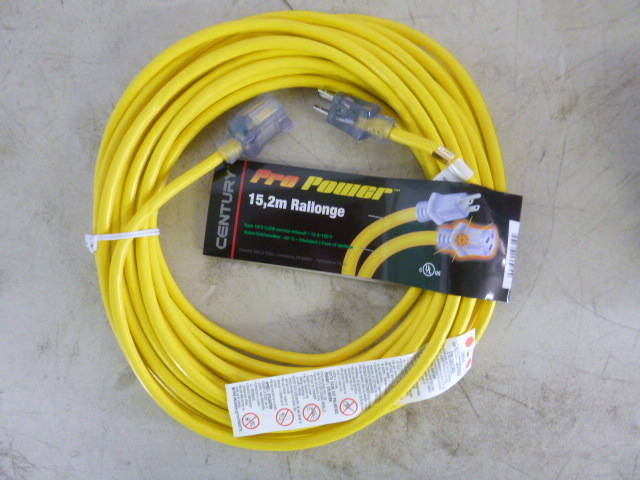lot 132 image: Century Pro Power Extension Cord