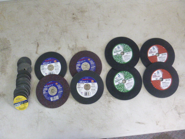 lot 157 image: Miscellaneous Cut Off Wheels