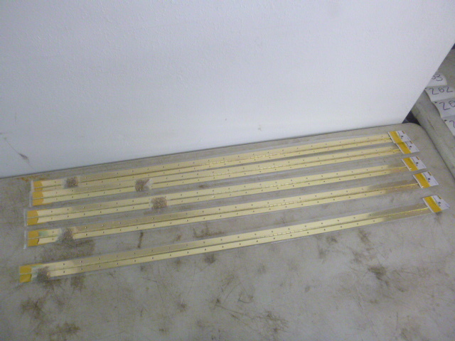 lot 192 image: 5 Metal Shop Continuous Hinges