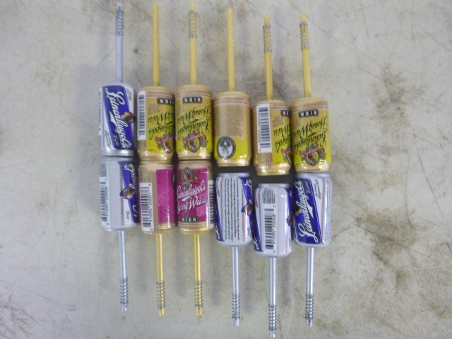 lot 271 image: 12 Beer Can Bobbers