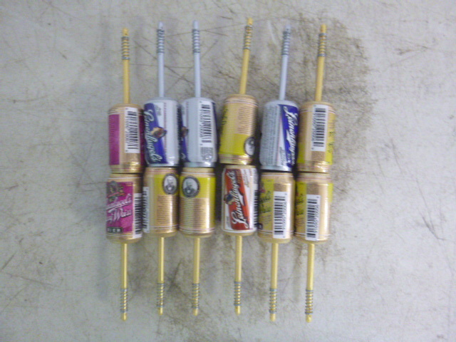 lot 273 image: 12 Beer Can Bobbers