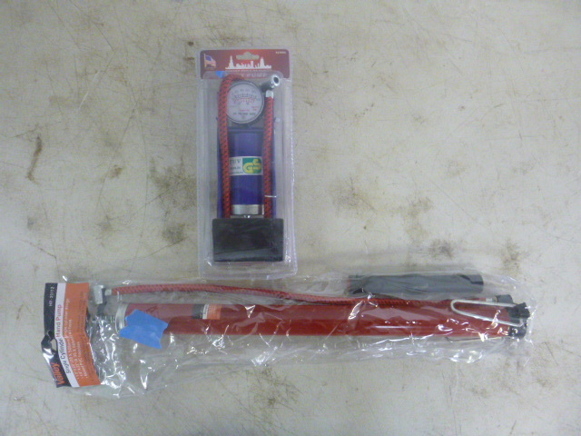 lot 383 image: Chicago Tools Foot Pump