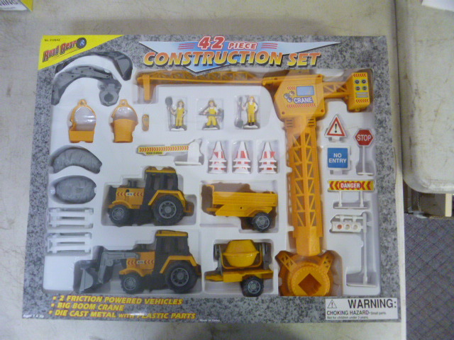 lot 416 image: Road Gear Construction Set