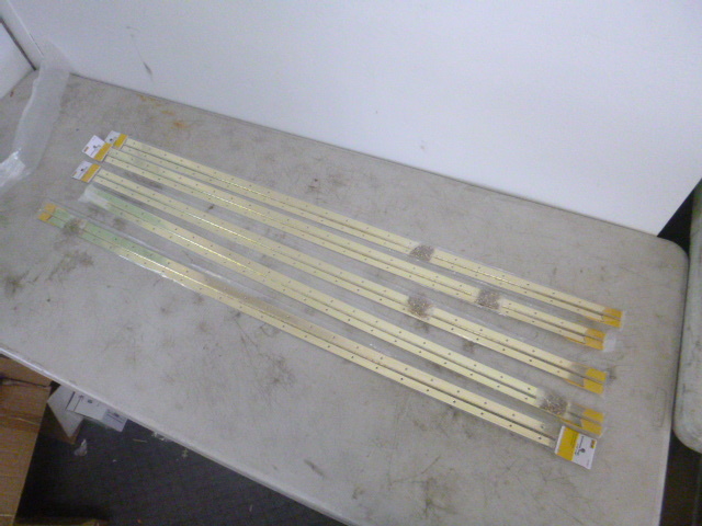 lot 434 image: 5 Metal Shop Continuous Hinges