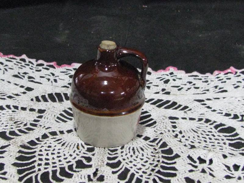 lot 15 image: Red Wing 1990 RWCS Mini Jug