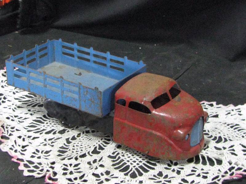 lot 80 image: Pressed Steel Stake Body Truck
