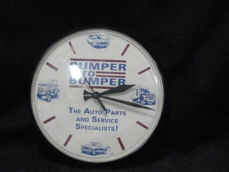 lot 89 image: Bumper to Bumper Clock