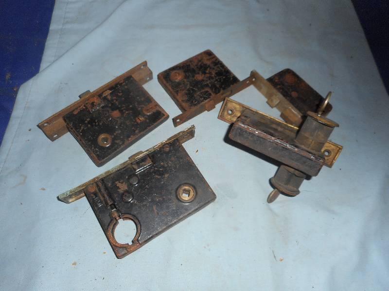 lot 43 image: ANTIQUE ALL METAL DOOR LOCKS