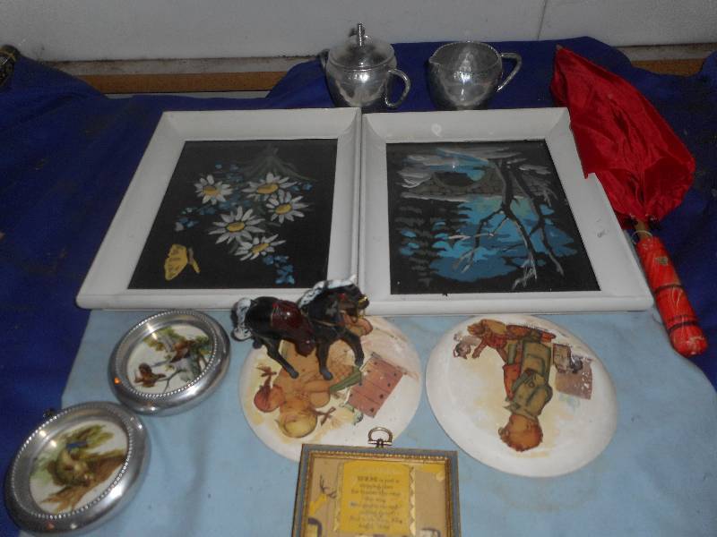 lot 53 image: VINTAGE MISC