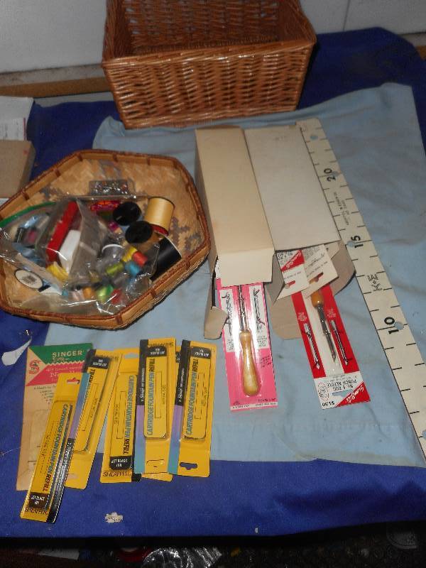 lot 57 image: CRAFTING AND SEWING SUPPLIES