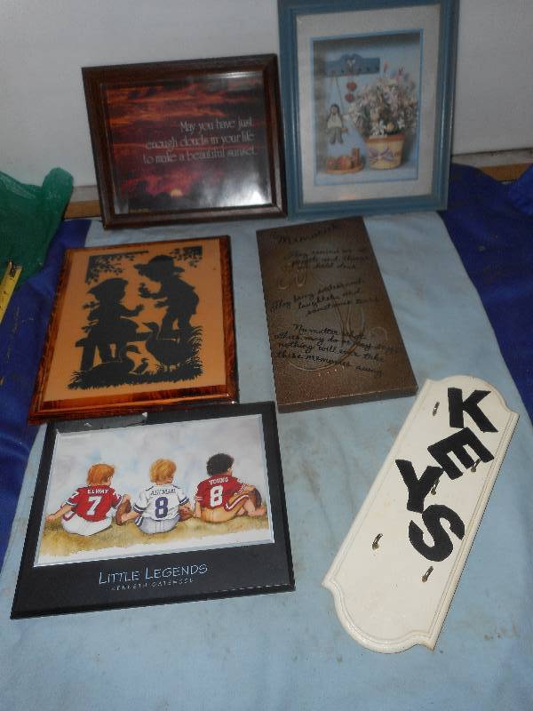 lot 106 image: WALL HANGINGS