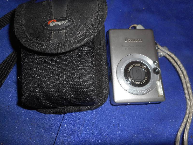 lot 139 image: CANNON SD 600 DIGITAL CAMERA