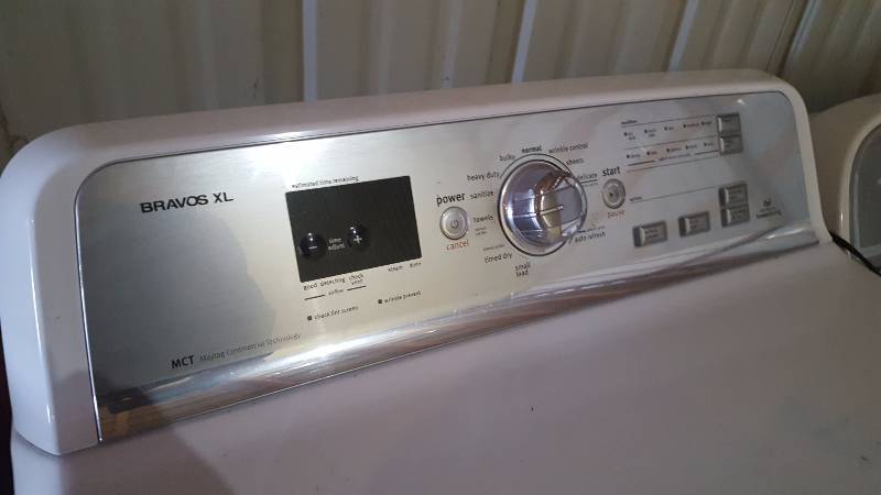 lot 14 image: Maytag Bravos XL Front Load Dryer