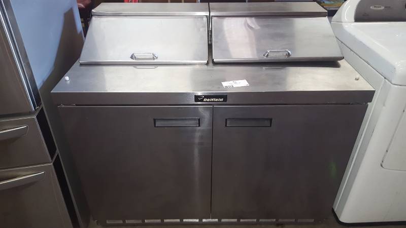 lot 38 image: Delfield Commercial Countertop Fridge
