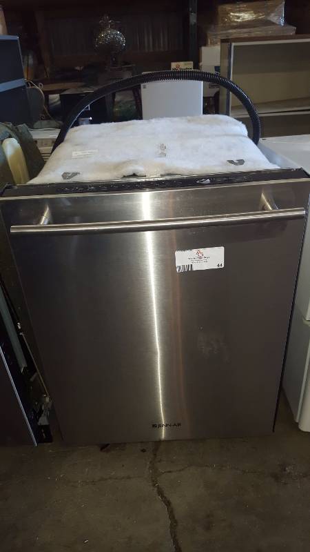 lot 44 image: Jenn Aire Stainless Steel Dishwasher