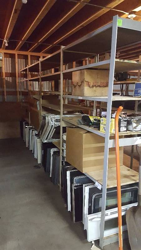 lot 2 image: Warehouse Shelving