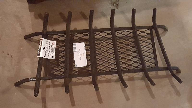 lot 20 image: Fireplace Grate (New)