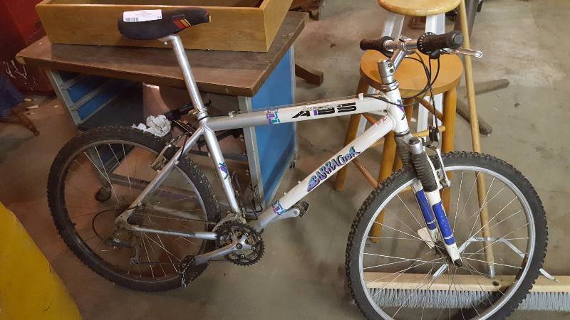 lot 39 image: Barracuda Mens Mountain Bike