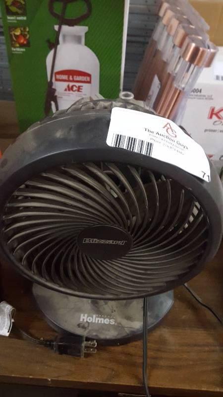 lot 71 image: Reciprocating Fan
