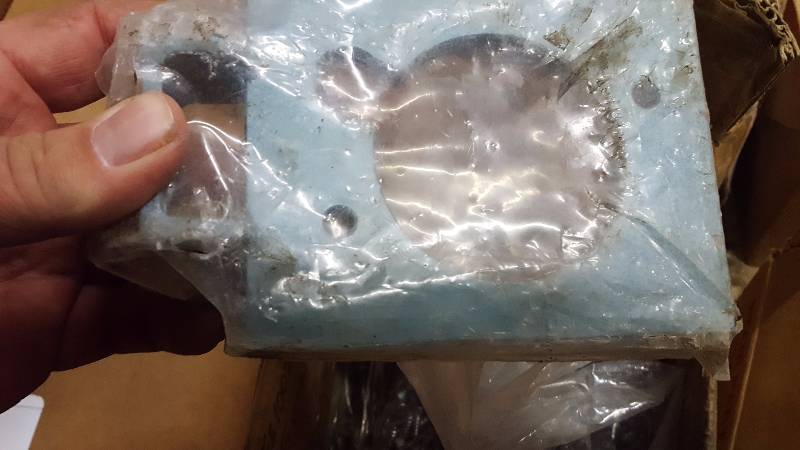 lot 88 image: Machine Screws