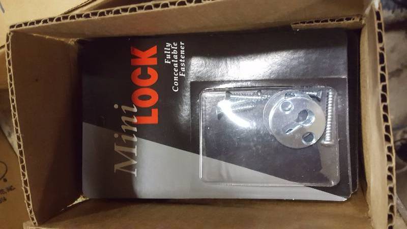 lot 90 image: Mini Loc fully concealable fastners