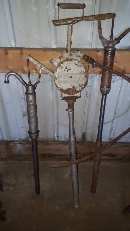 lot 152 image: 3 fluid pumps