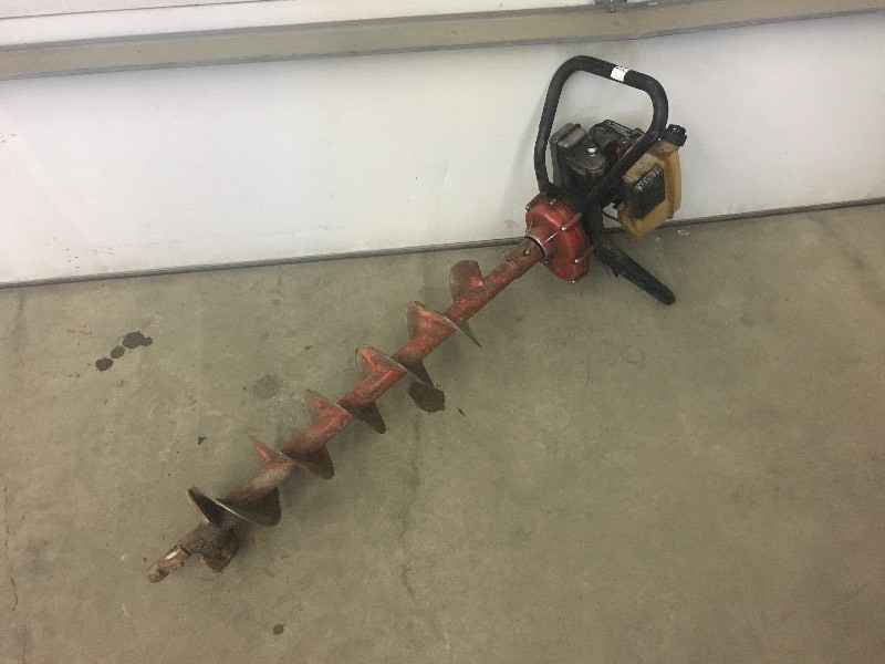 6 Gas-Powered Auger