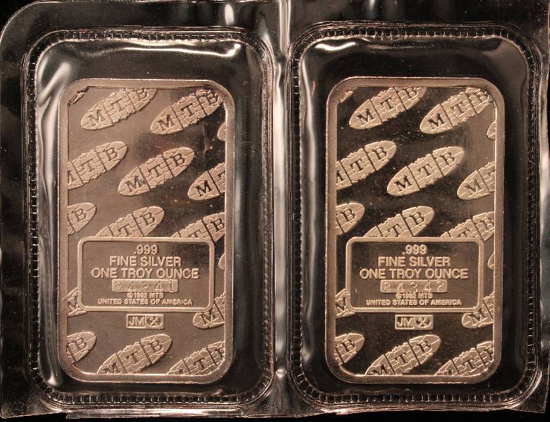 2-1 TROY OZ. .999 FINE SILVER BAR STATUE OF LIBERTY SEALED