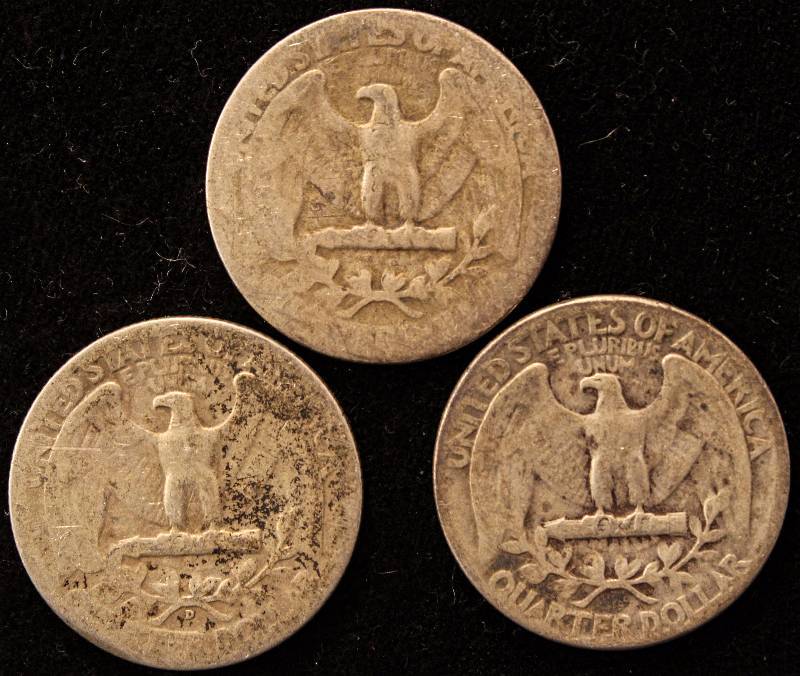 GROUP OF 3 SILVER WASHINGTON QUARTERS 1935, 1943D & 1946