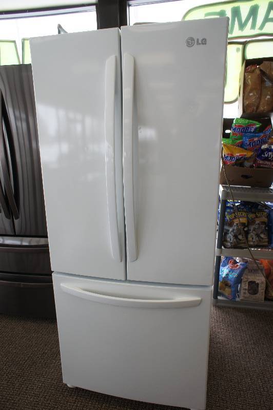 lot 4 image: LG Refrigerator Model # (LFC20770SW) New - 19.7 cu. ft. French Door Refrigerator - White Color - 30 Wide - Tested Works