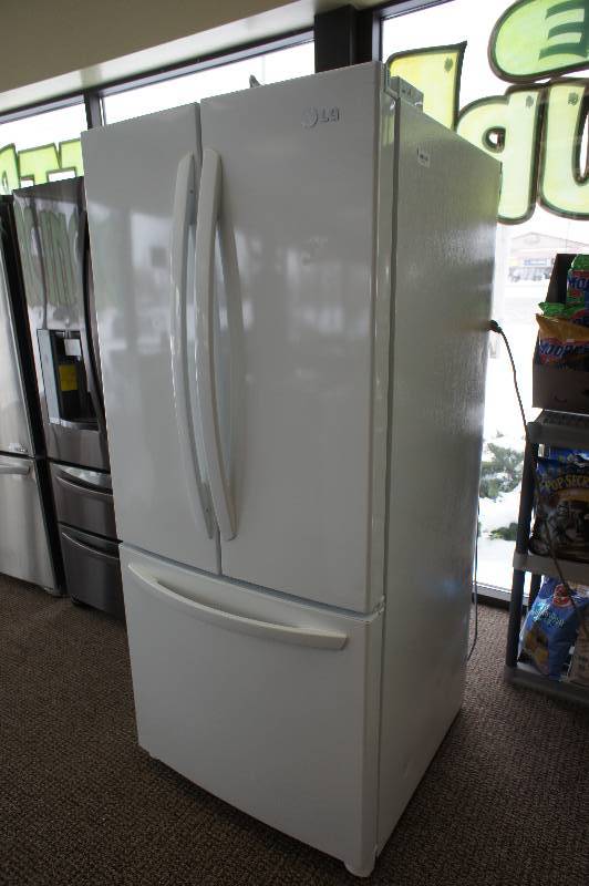 LG Refrigerator Model # (LFC20770SW) New - 19.7 cu. ft. French Door