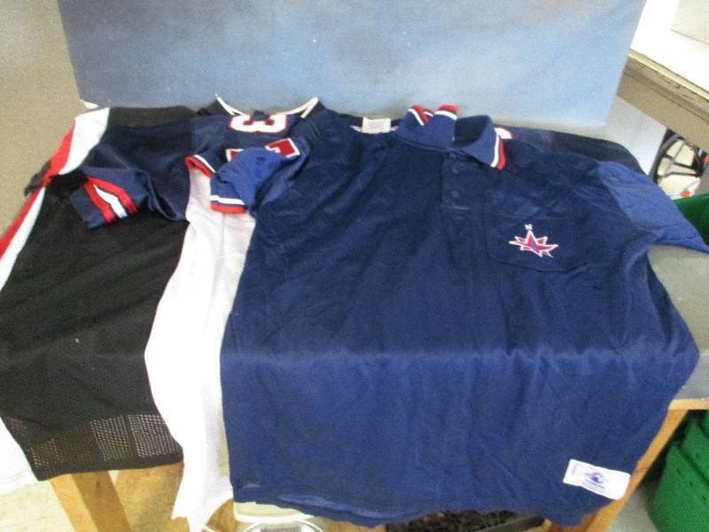 lot 35 image: Sports Shirts