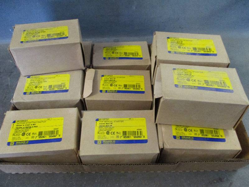 lot 50 image: Electrical Starter Switches