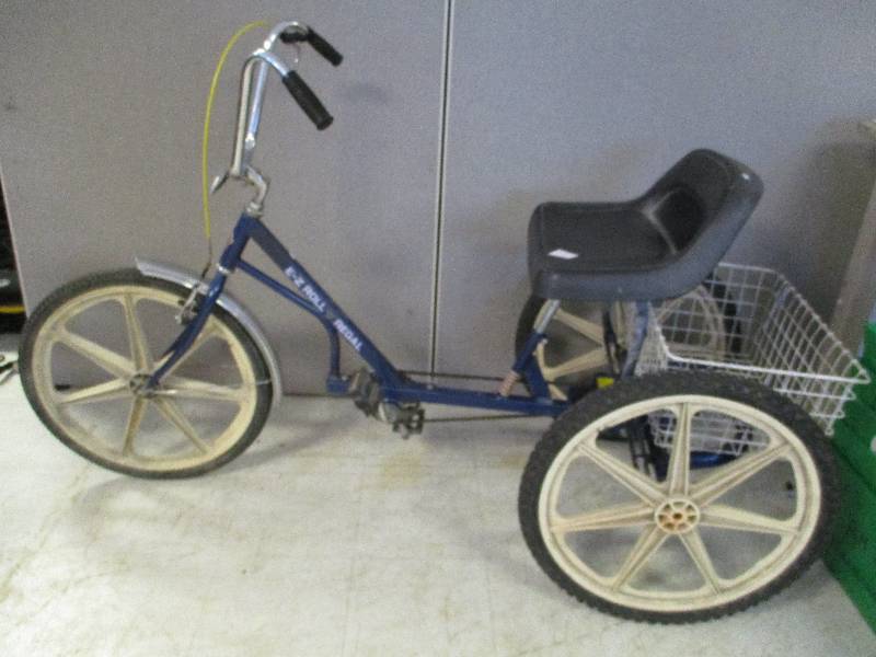 lot 58 image: 3 Wheel Bicycle