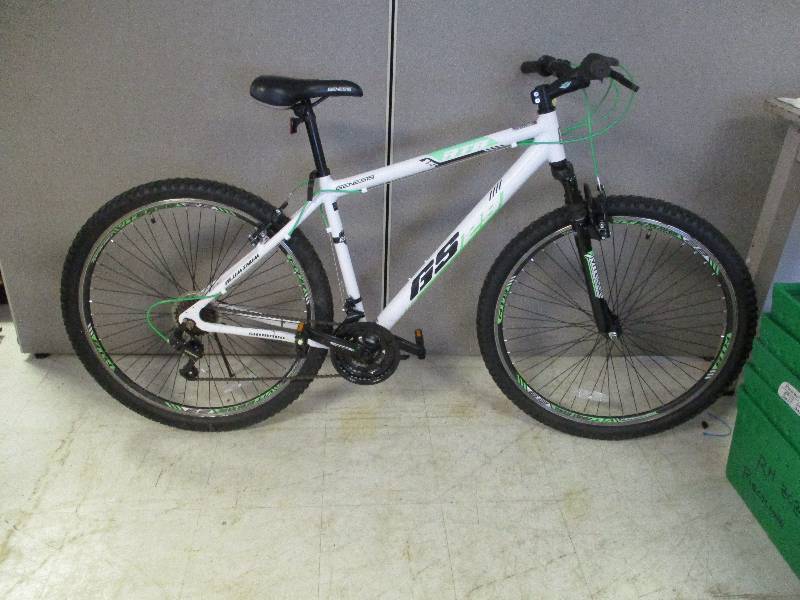 lot 59 image: Genesis Mountain Bike