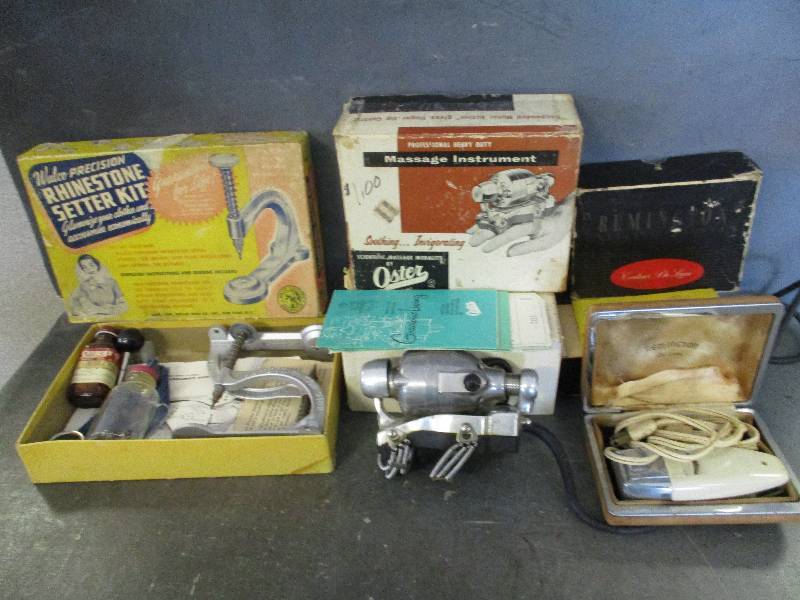 lot 100 image: Vintage lot of household goods MUST See