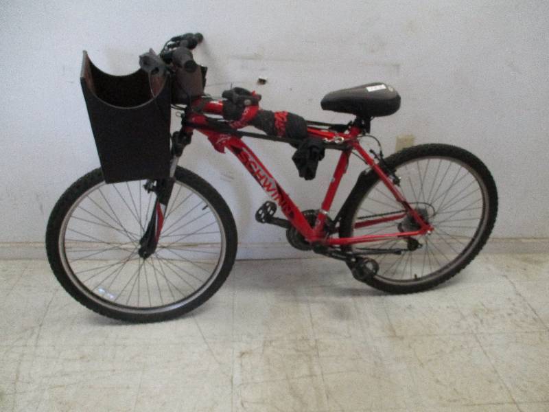 lot 123 image: 26 21 Speed Boys Mountain Bicycle Schwinn