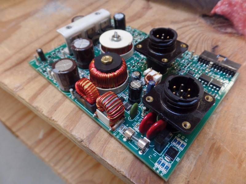 Power Supply Luminator