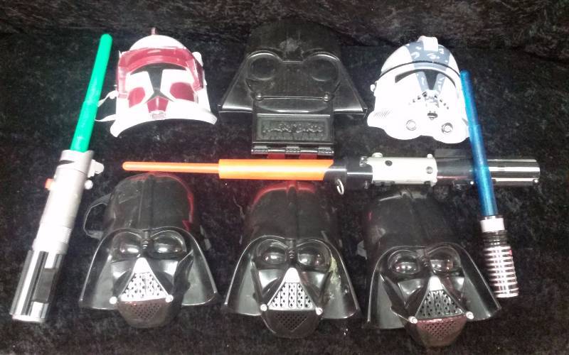 lot 17 image: Lot - Misc Star Wars - Masks, Light Sabers
