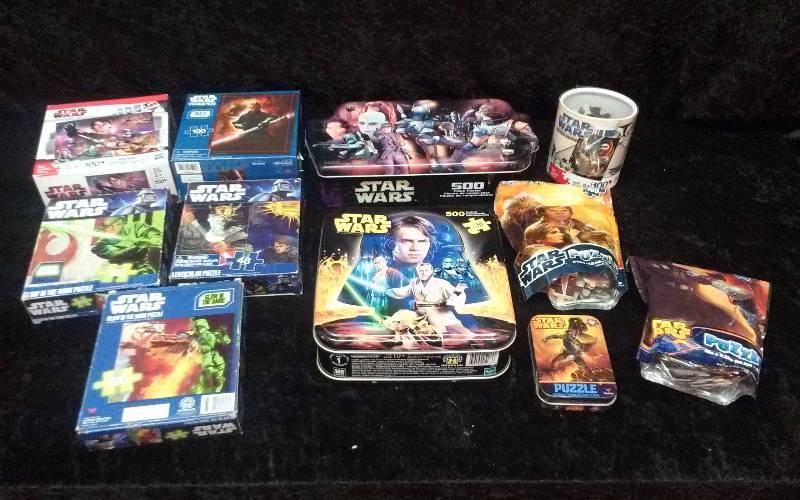 lot 19 image: Lot - Misc Star Wars - Puzzles