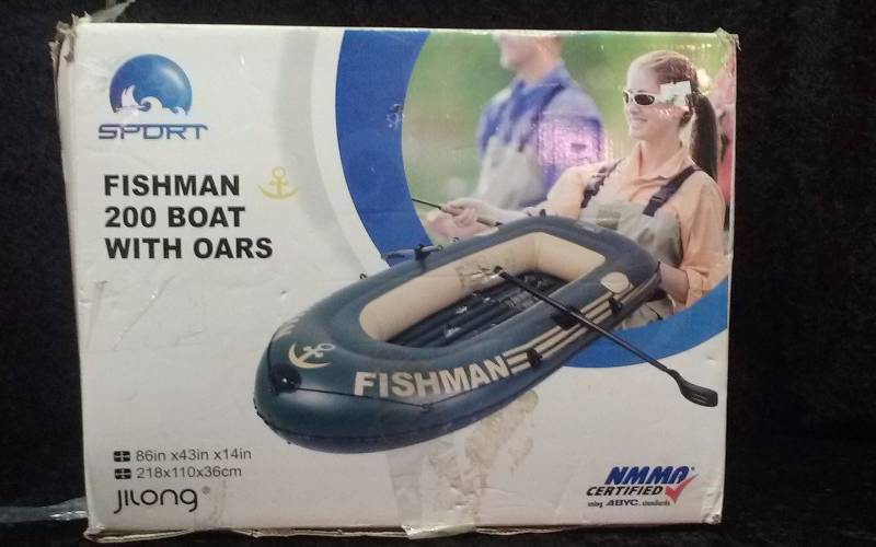 lot 21 image: Fishman 200 Boat wOars
