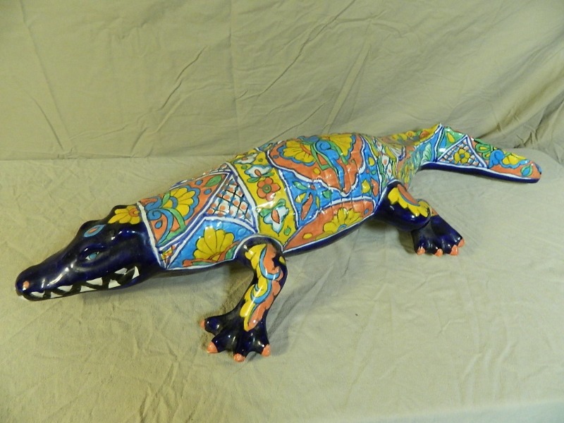 lot 5 image: Mexican Hand Painted Alligator