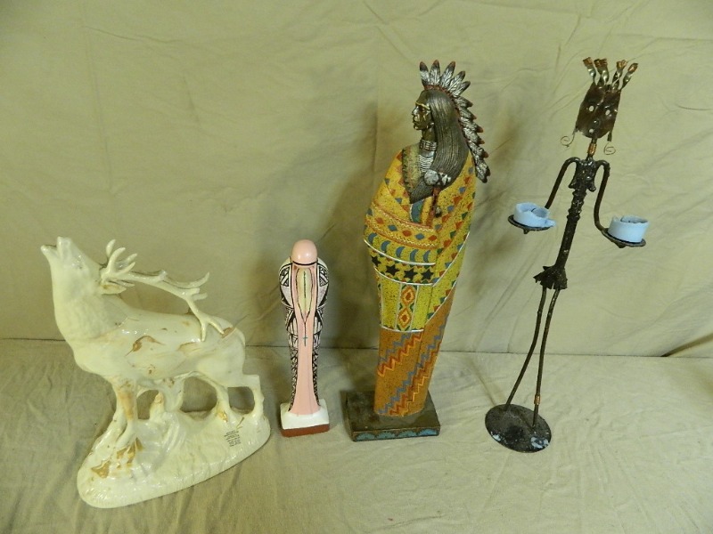 lot 28 image: Collectible Figurines