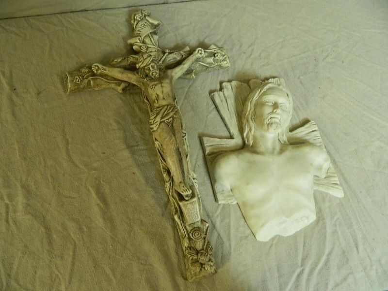 lot 30 image: Religious Art