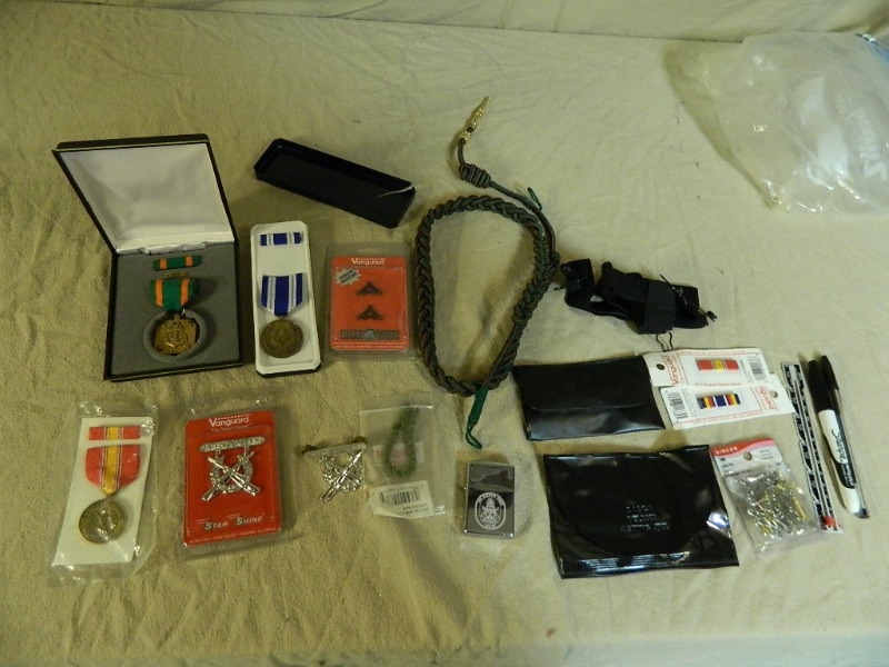 lot 67 image: Military Medals and More