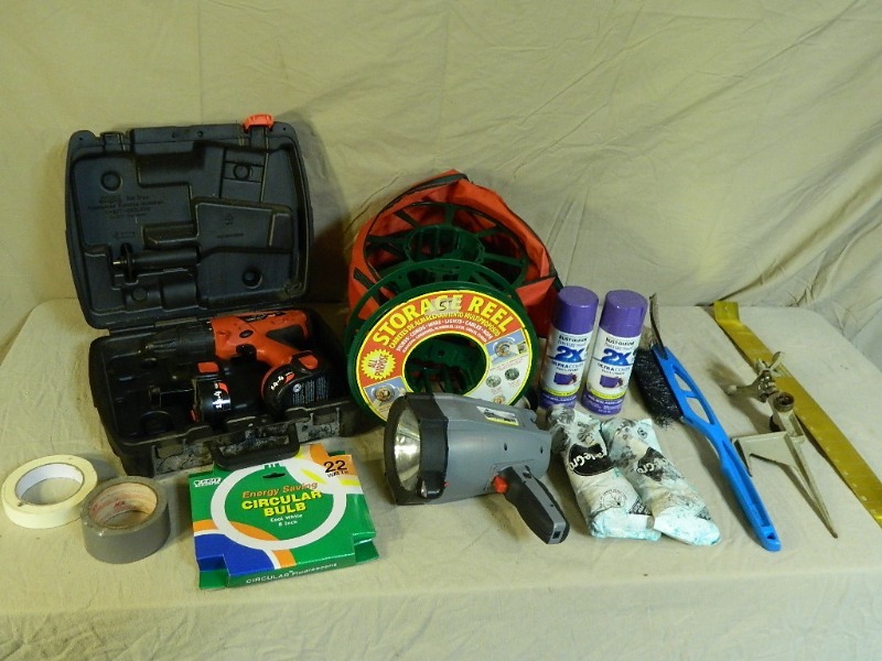 lot 75 image: Tools and Shop Supplies