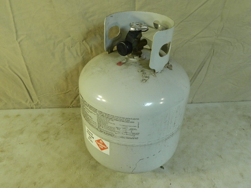 lot 77 image: 20 Lb Propane Tank