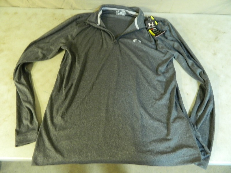 lot 116 image: New Mens Under Armour Top