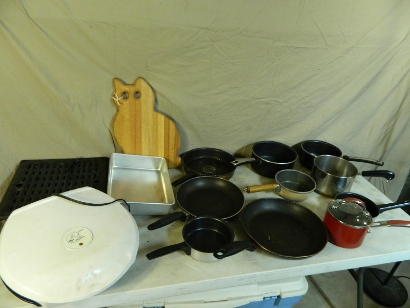 lot 124 image: George Foreman, Pots, Pans, and More
